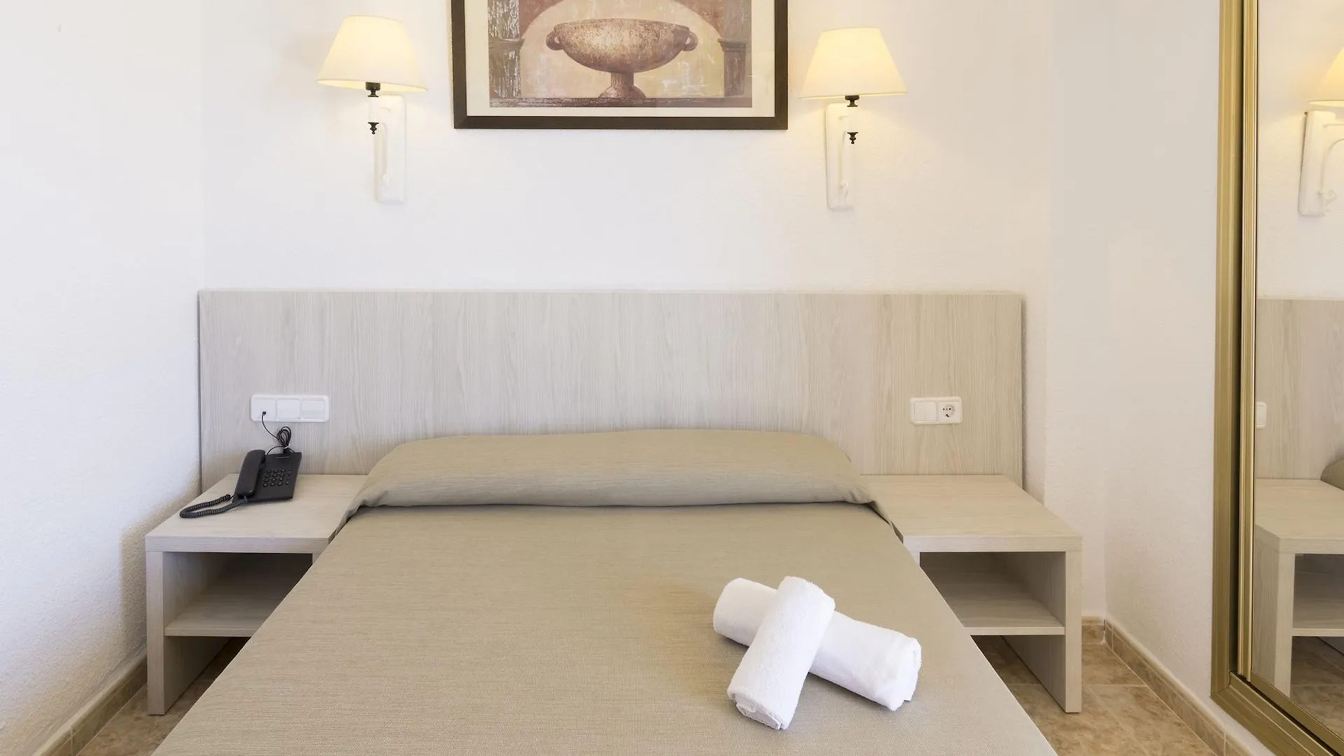Hotel Hsm Canarios Park Calas de Mallorca